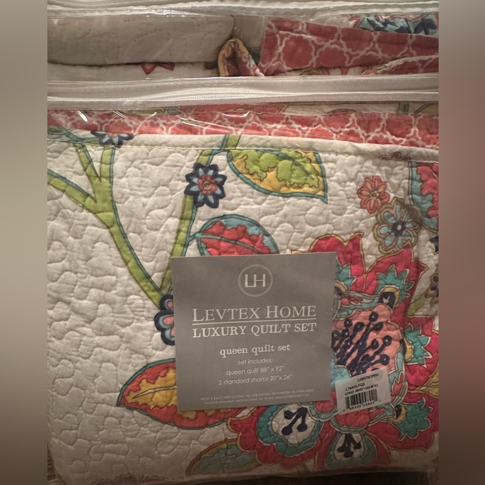Levtex Multicolor Floral Quilt Set - Picture 3 of 4